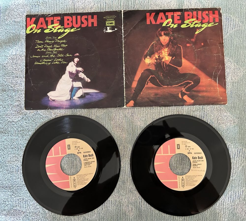 Kate Bush - On Stage (2 x 7” single) Muito Raro - Edição Portuguesa