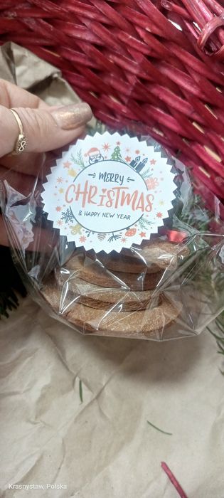 Prezenty świąteczne , paczuszki piernikowe dzwoneczki