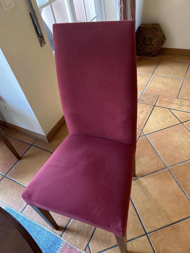 Mesa e 6 cadeiras