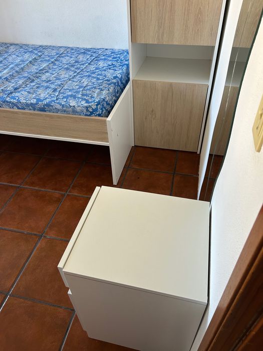 Arrenda-se quarto