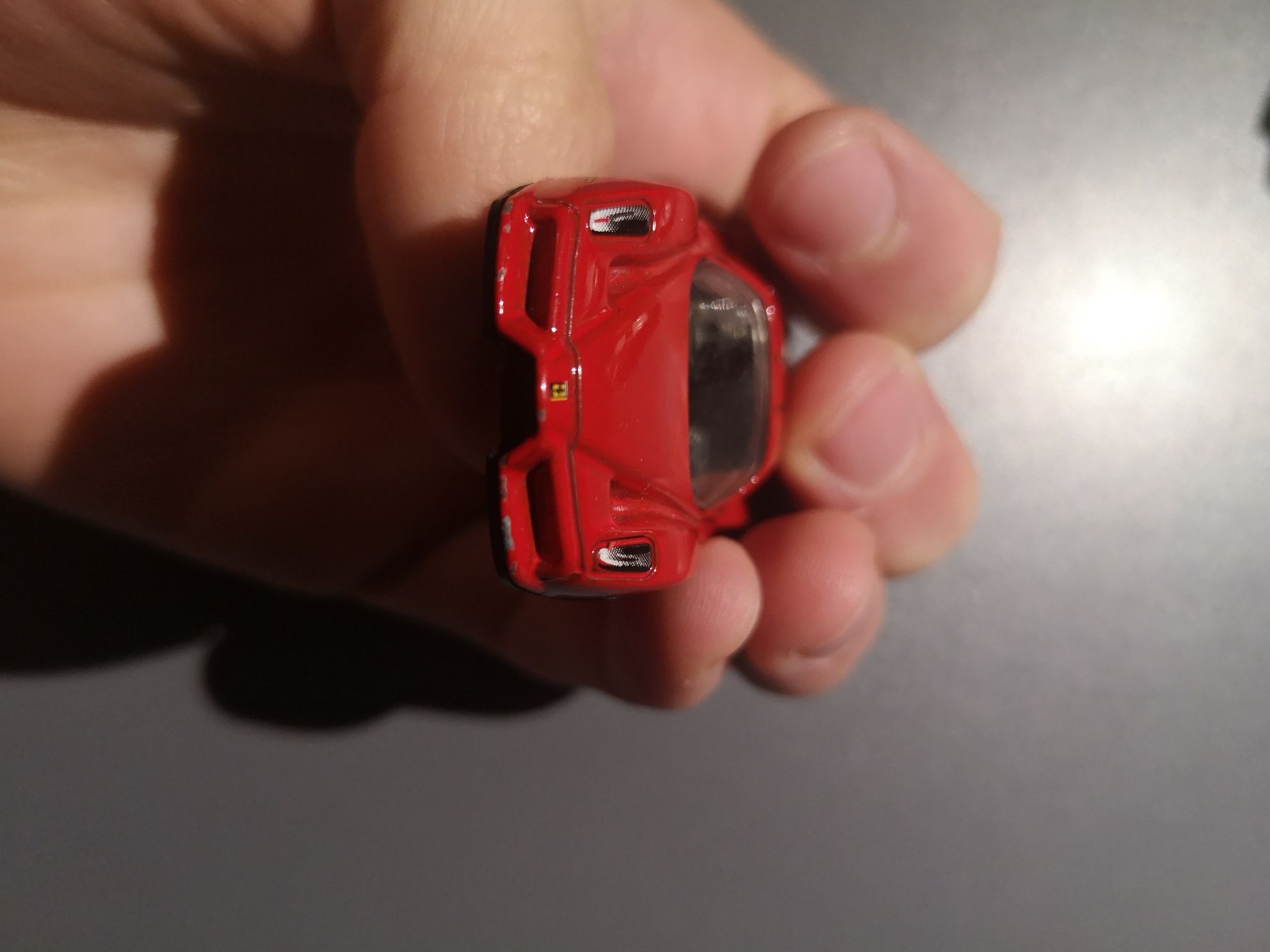 HOT WHEELS Enzo Ferrari 2002