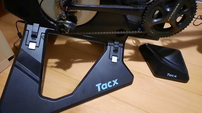Rolo Tacx Neo 2T