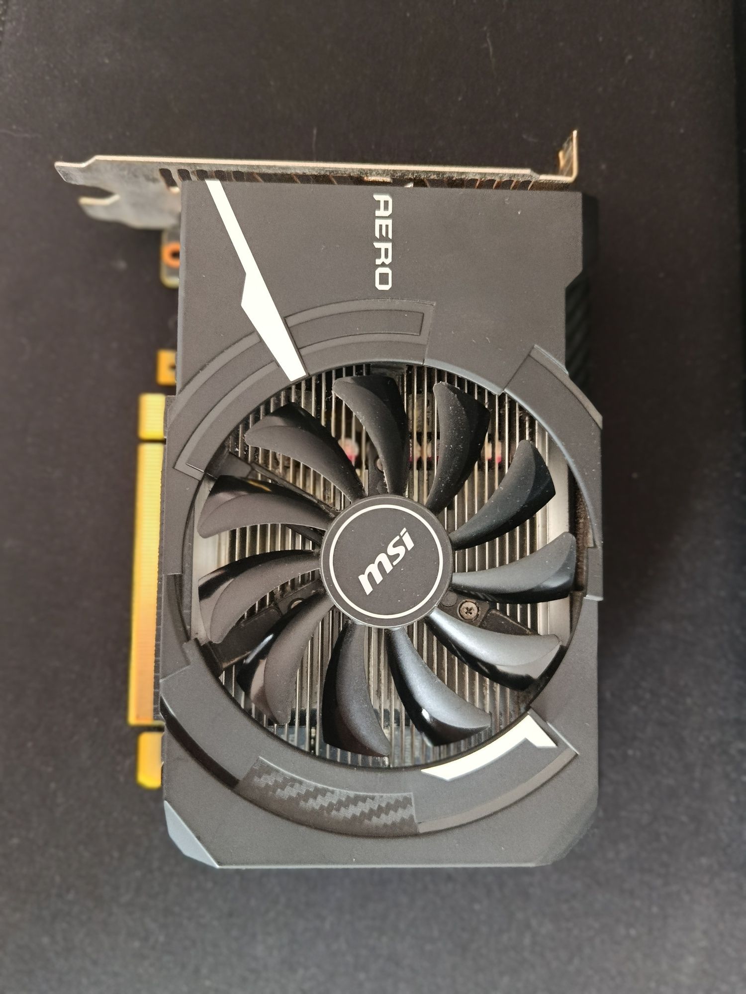 Placa gráfica NVidia GTX 1050 Msi 2gb