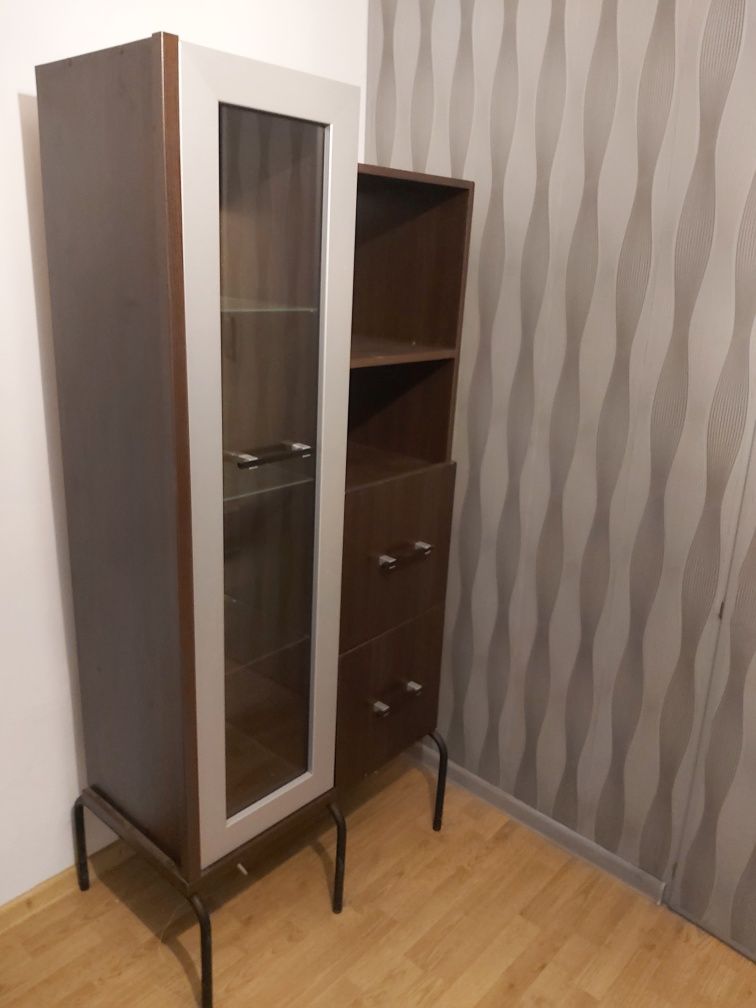 Szafka witryna szklana z podświetleniem wenge wolnostojąca
