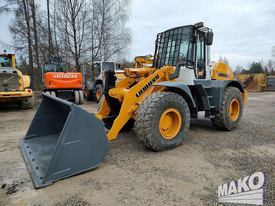 Liebherr L534  90% opony! Gratis opony pełne L 534 Ładowarka kołowa Volvo Komatsu CAT