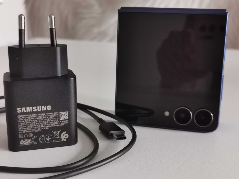 Samsung galaxy z flip 7