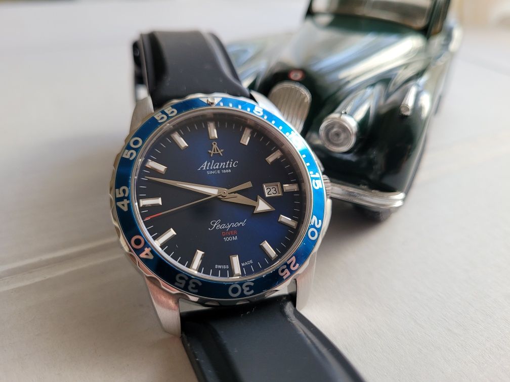 Часы Atlantic Seasport Diver