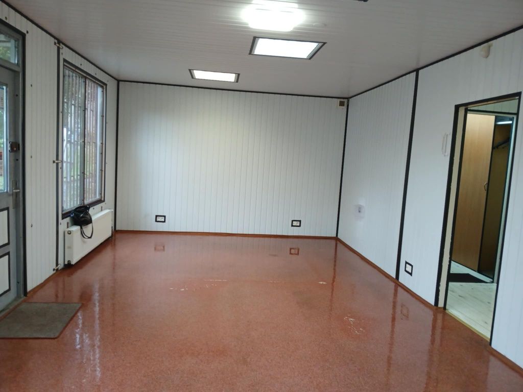 Lokal użytkowy 45m2 do wynajęcia.