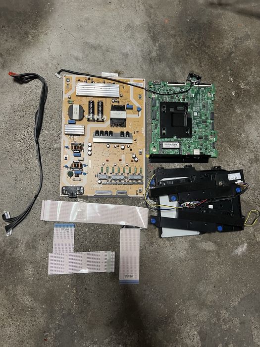 Samsung UE55MU8009 запчастини