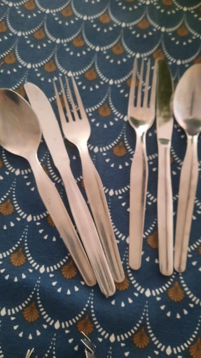 Talheres (faca+garfo+colher+sobremesa)