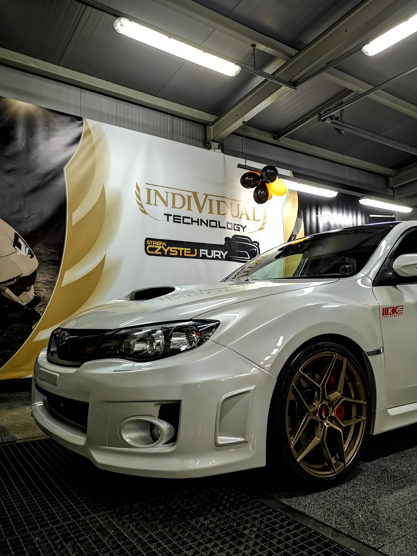 Felgi JR-Wheels JR34 20" 20x9" 20x10" 5x114,3 Kia Stinger GT