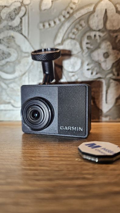 Garmin Dash Cam 67W + tył Garmin mini + karty
