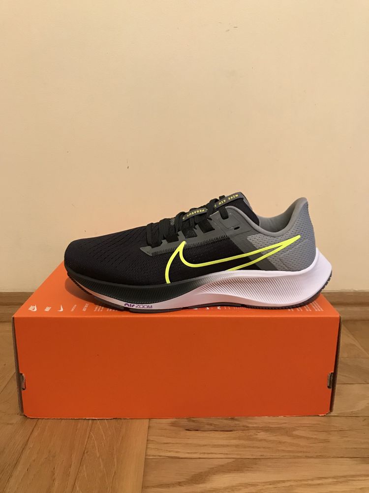 Sprzedam Nowe Buty Nike Pegasus 38 rozmiar 44 oryginalne