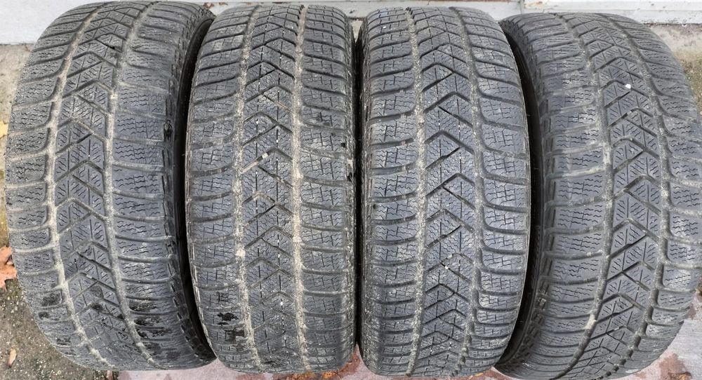 Felgi z oponami zimowymi VW Golf GTI GTD Caddy Touran 7,5x18 ET51 5x11