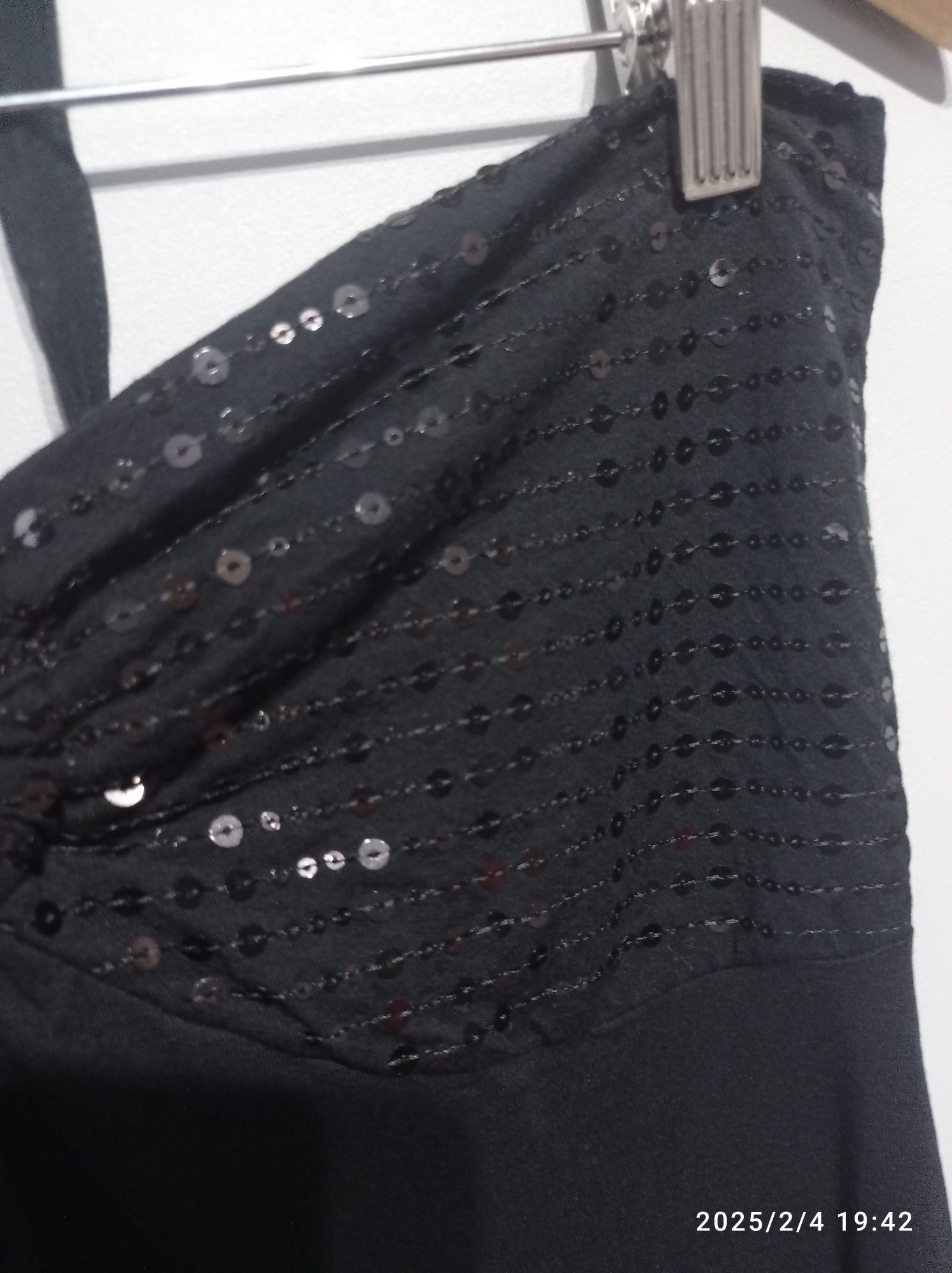 Sukienka 16 XXL 44 wiązana na szyi mini cekiny krótka imprezowa C&A