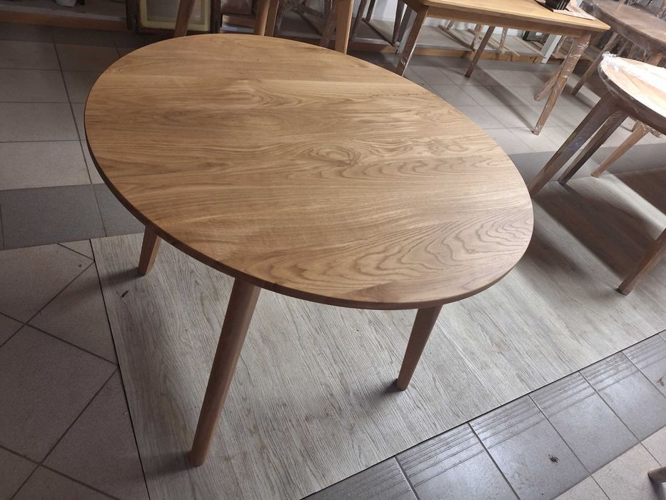 Stół dębowy nierozkładany fi 90 (do nabycia od zaraz)