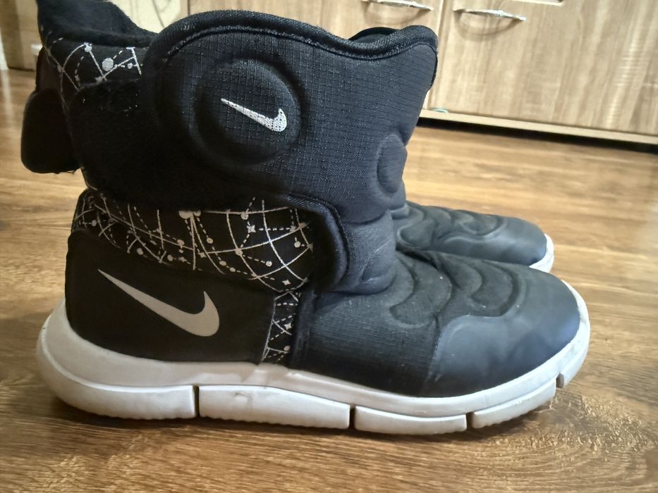 Зимові черевики Nike чорні р.37