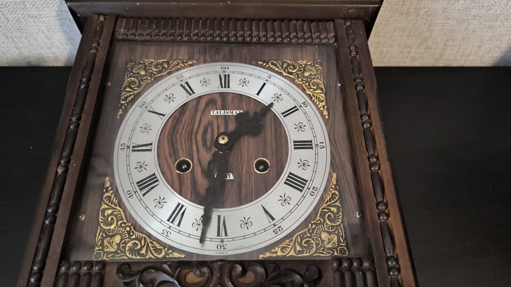 Zegar ścienny Talisman. 8 dniowy.