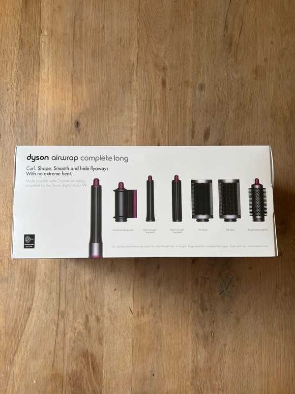 D-yson Airwra-p Multi-Styler Com-plete Long HS05