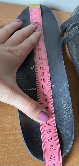 Жіночі туфлі на шнурках Semler, чорного кольору