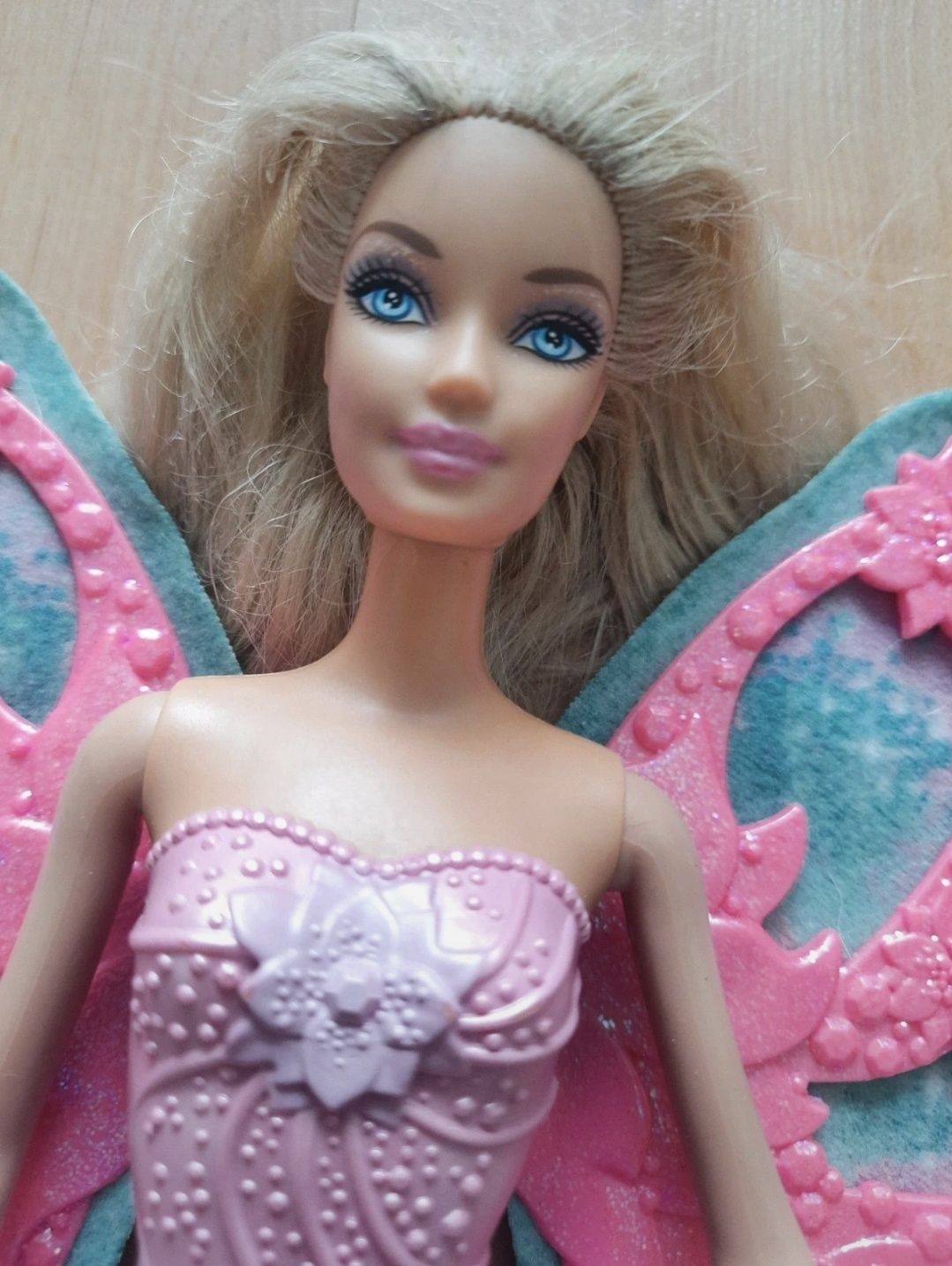 Barbie wróżka ze skrzydłami