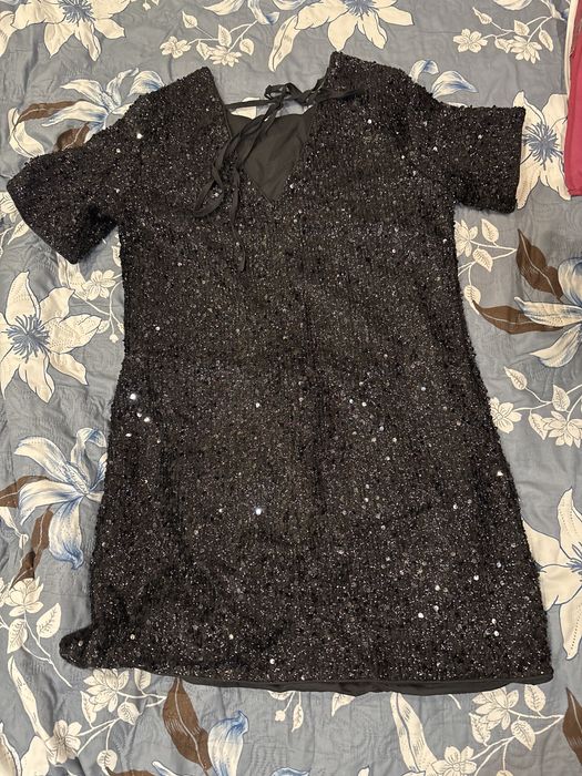 Продам святкову сукню