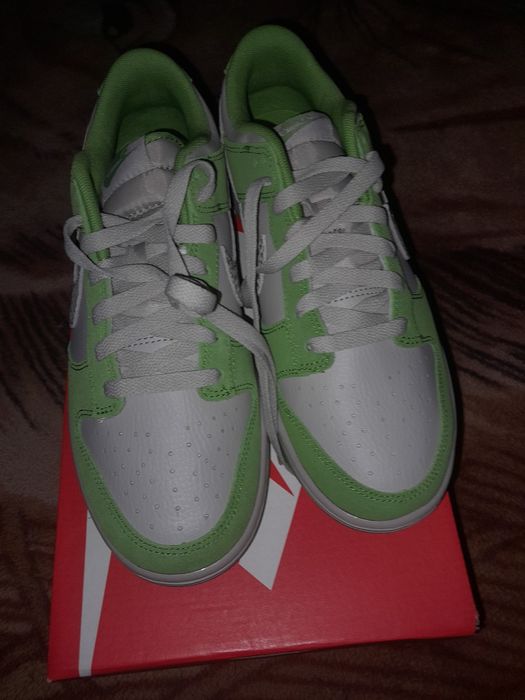 Nike Dunk Low Green Safari