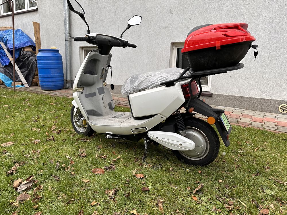 Super Skuter elektryczny 60v