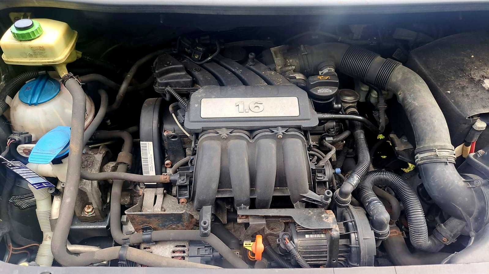 Volkswagen VW Caddy 1.6 MPI !