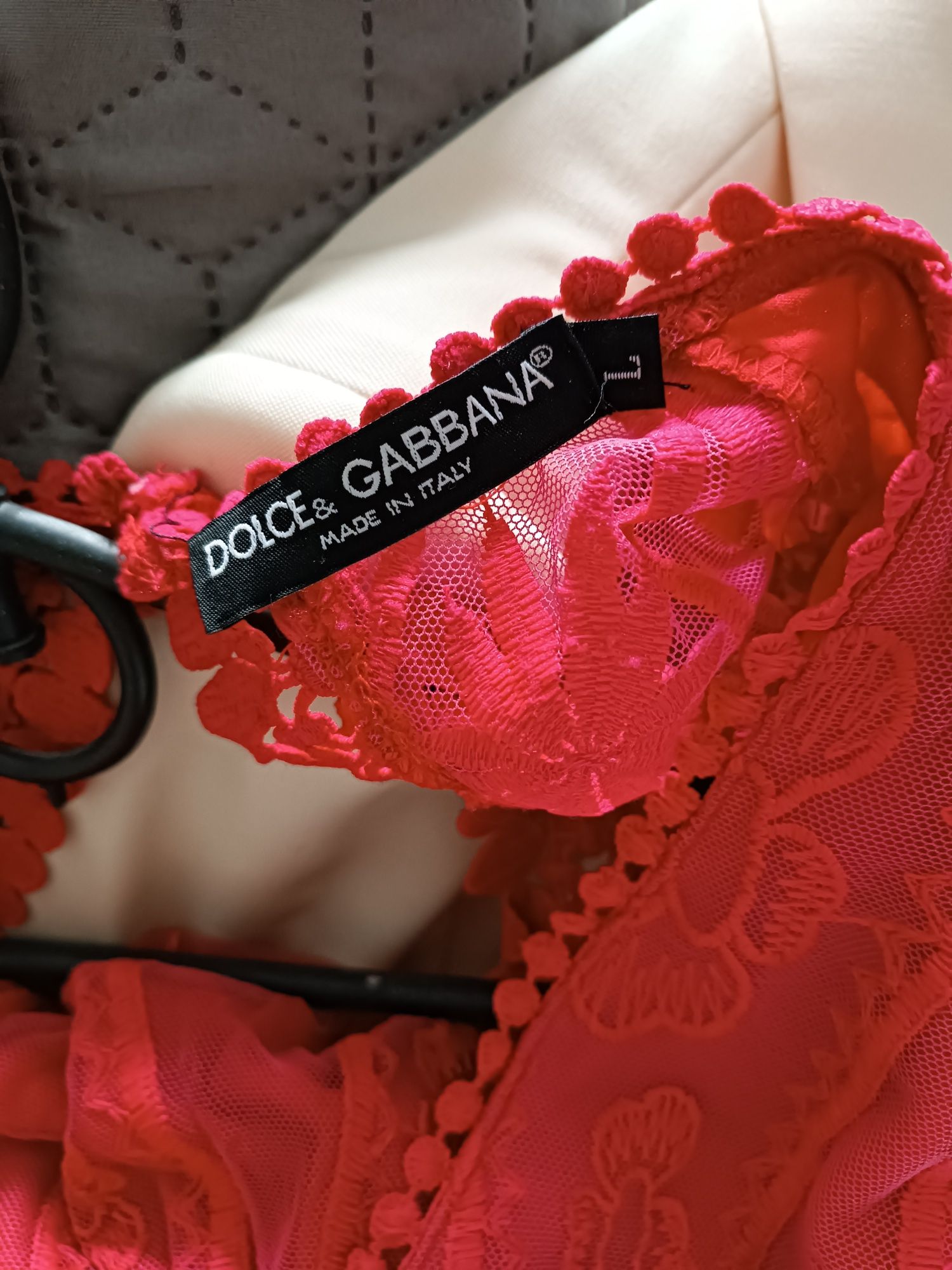 Шикарна сукня Dolce & Gabbana