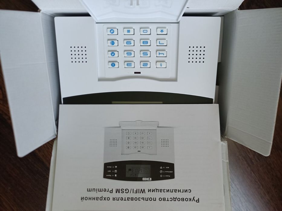 Проводная беспроводная сигнализация GSM/WiFi  12в дом , гараж , дача