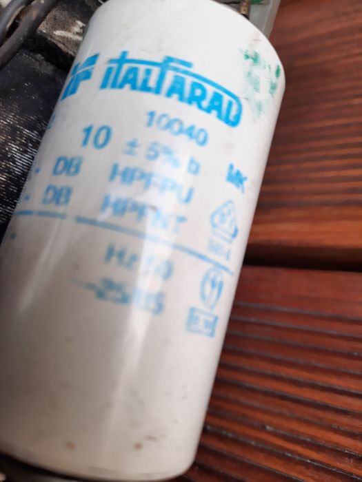 Silnik elektryczny do kosiarki, sprawny.