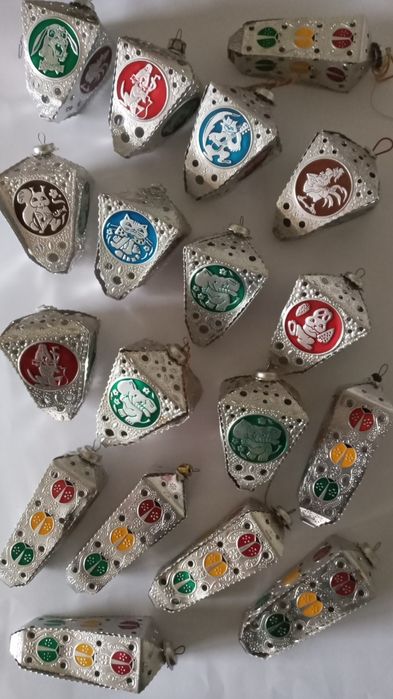 Глинка  лампочки  елочные  игрушки ссср