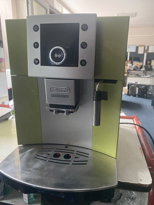 Кавомашина Delonghi Perfecta ESAM 5450