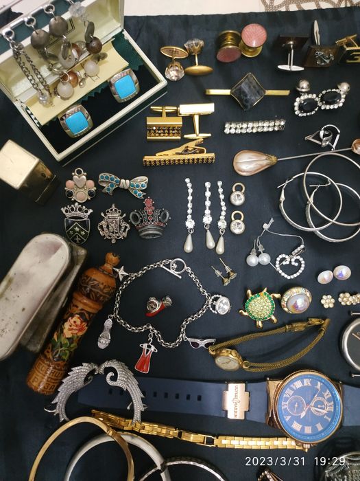 Бижутерия,часы,серебро