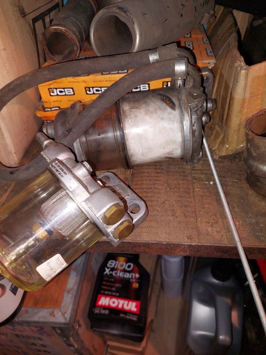 Мотор perkins jcb  коромисло  шатуни кришки колектор