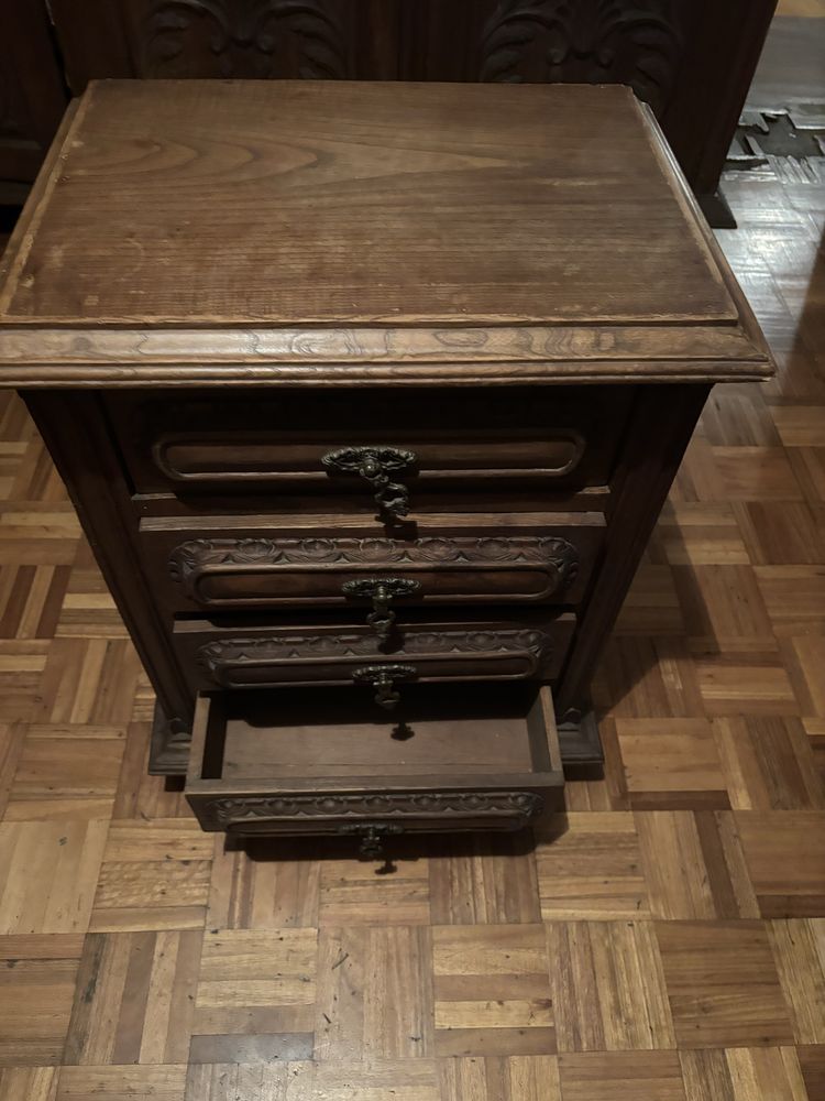 Mesa de cabeceira de Madeira (negociavel)