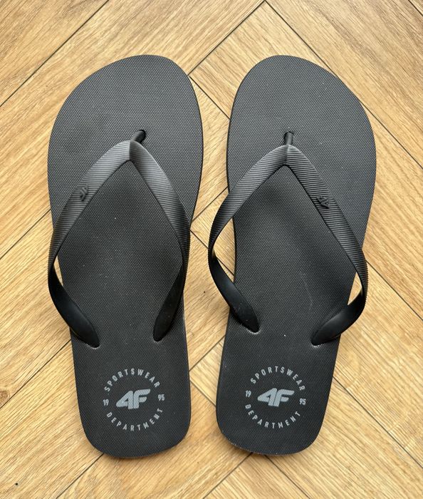 Japonki 4F czarne - rozmiar 45