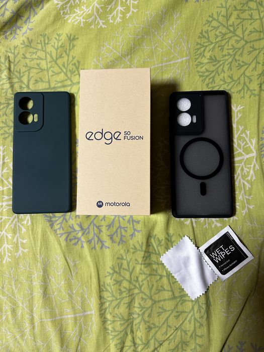 Продам Телефон Moto Edge 50 Fusion 12/512 на гарантії до травня місяця
