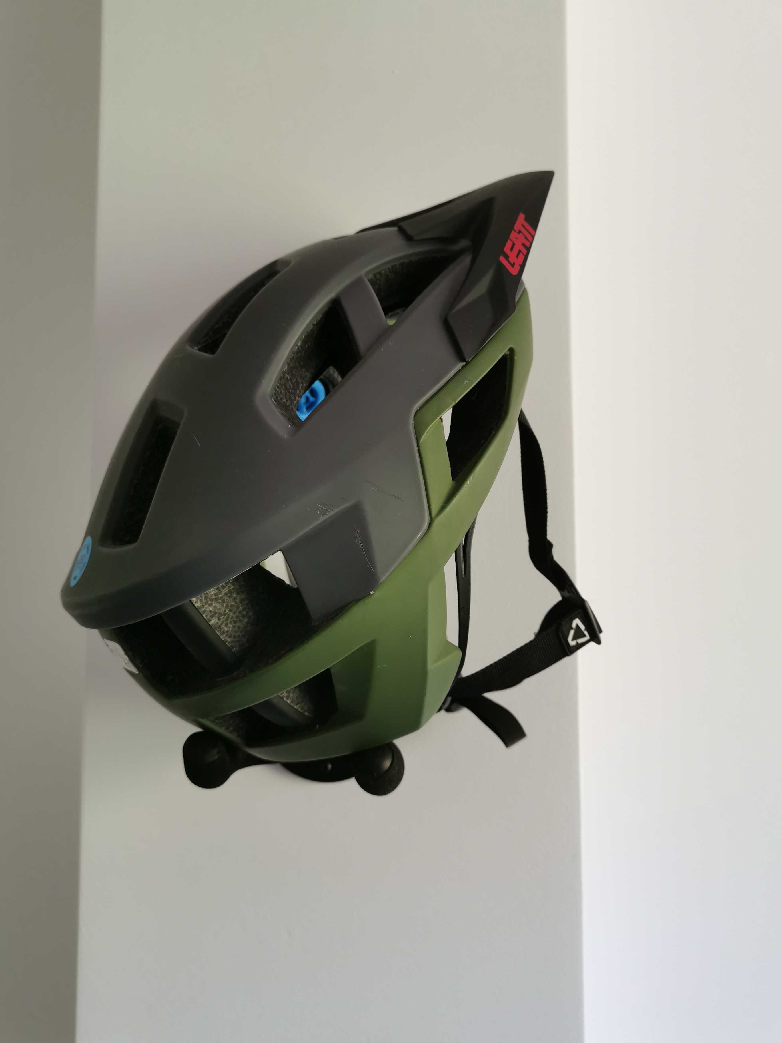 Kask rowerowy Leatt DBX 2.0