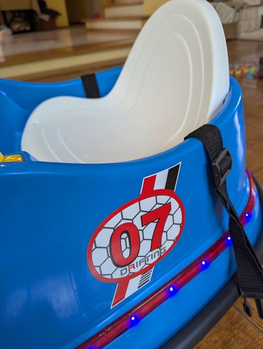 Jeździk autko elektryczne samochód elektryczny zdalnie sterowany