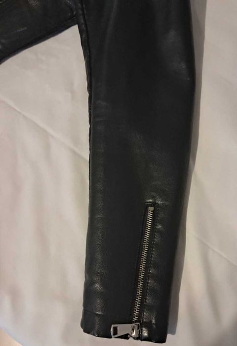 Модная женская Кожаная куртка косуха зима б\у