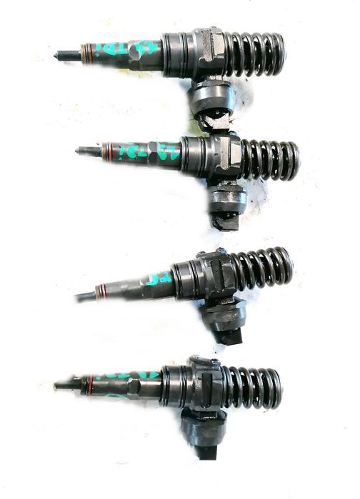 VW T5 MULTIVAN 05r 1.9 TDI POMPOWTRYSKIWACZE 0414720215