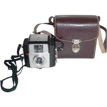 De Coleção:  KODAK 1957/62 mod. Brownie Starlet c/estojo original pele