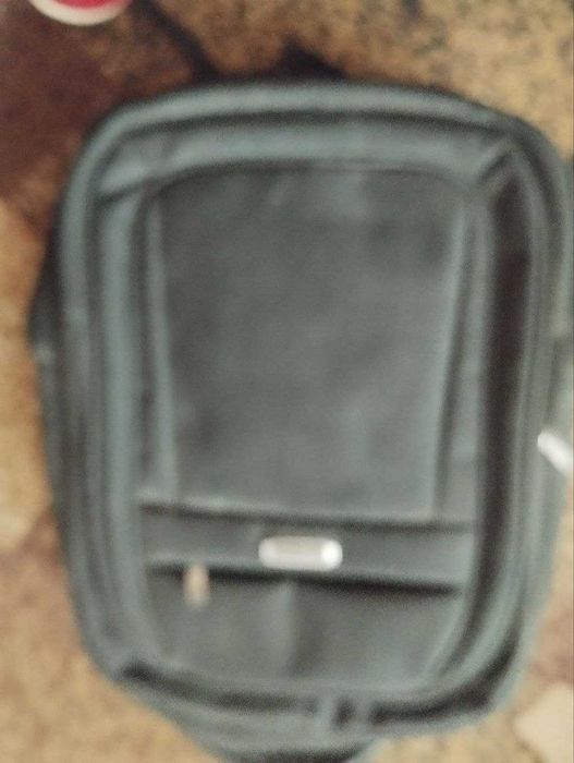 Рюкзак с відділом для зарядки