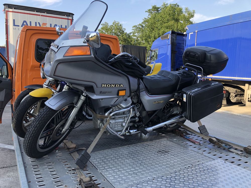 Honda GL500, Silber-Wing зарезервований.