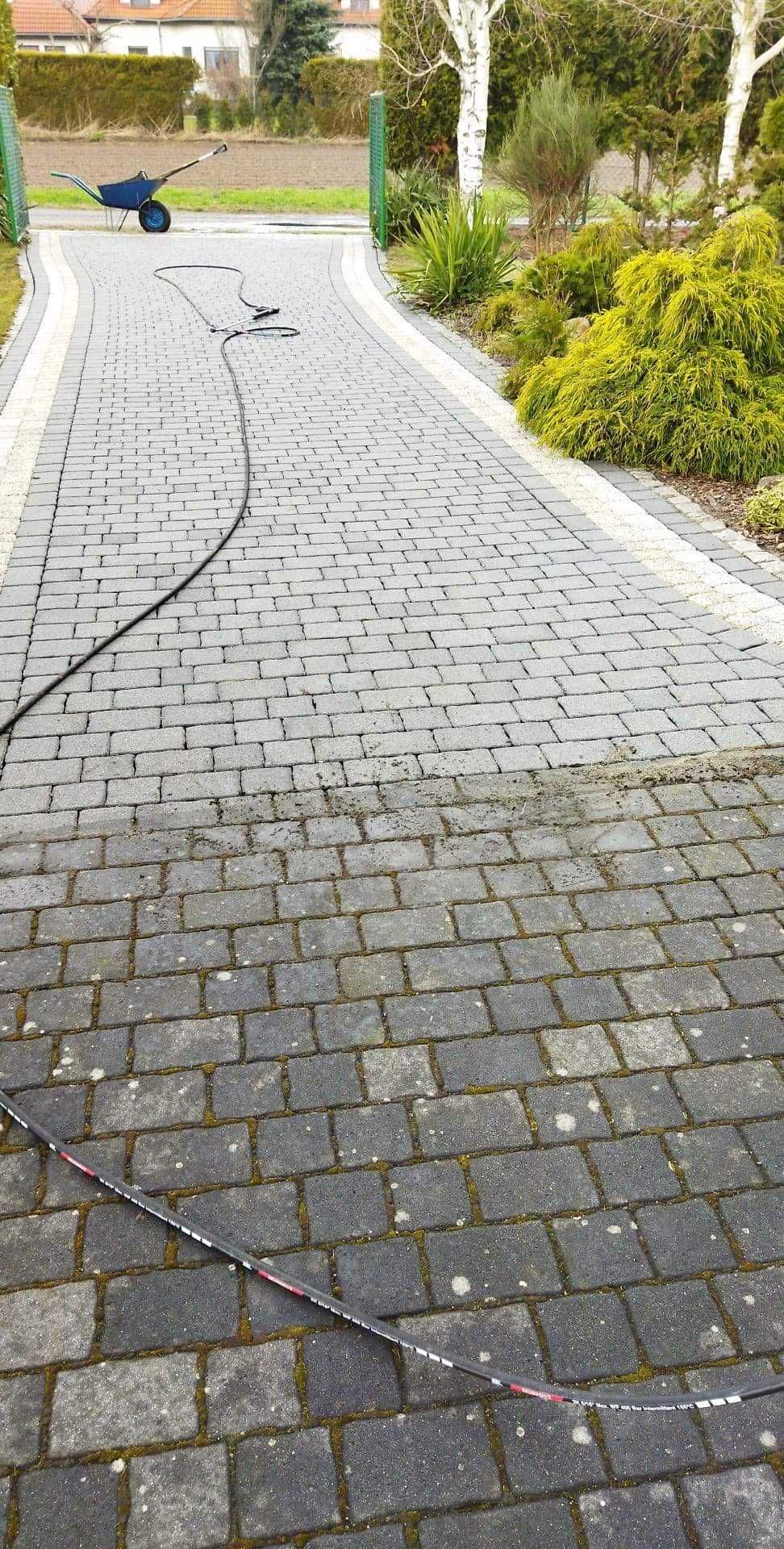 Profesjonalne mycie czyszczenie kostki elewacji dachów SOFTWASH