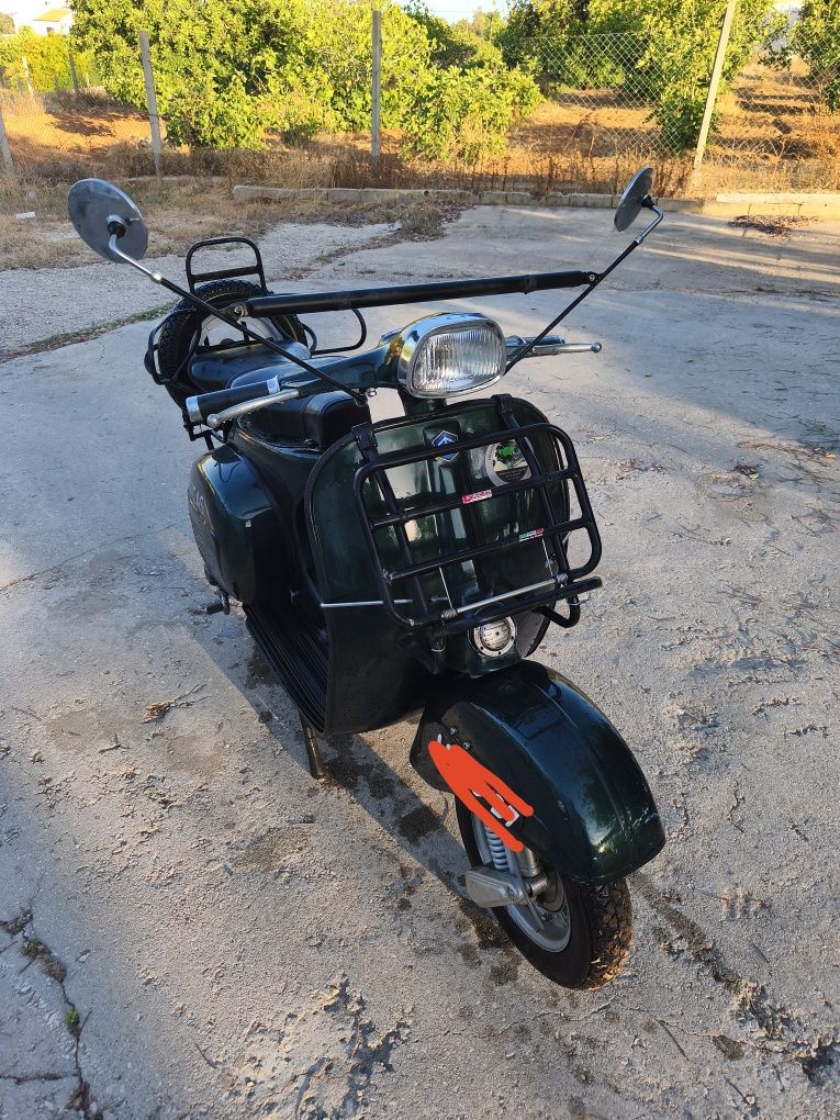 Vendo vespa 125 Sprinter 68 c/sidcar (em fase de fabrico) c/3 lugares
