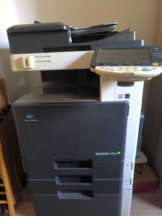 Konica Minolta bizhub C253 i Tonery
