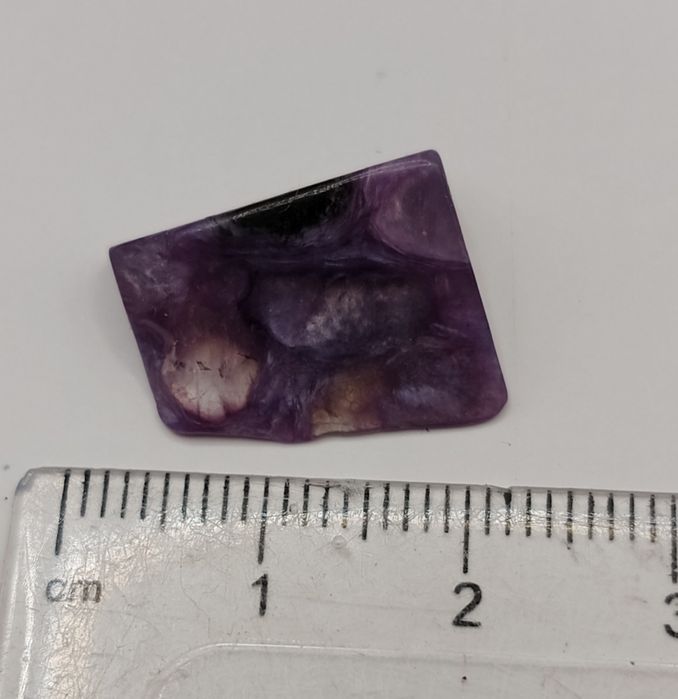 Czaroit rzadki minerał Rosja